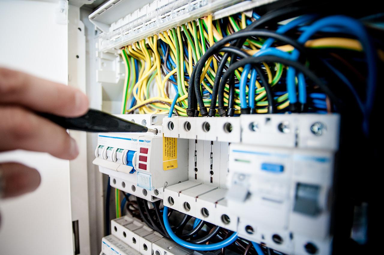 Tableau électrique : comment réussir l’installation et le câblage ?