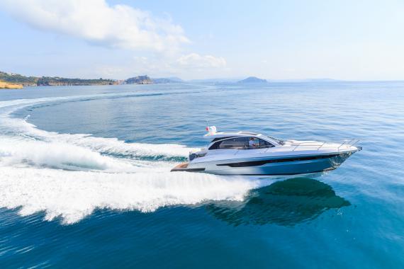 Préparer votre bateau pour l'hivernage : conseils et astuces