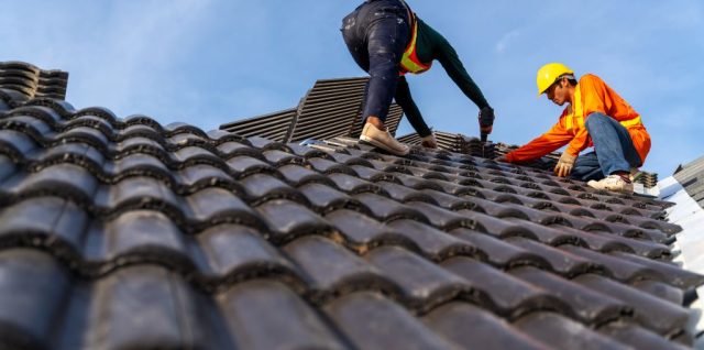 Les couvreurs d'Étampes s'engagent pour des toits durables